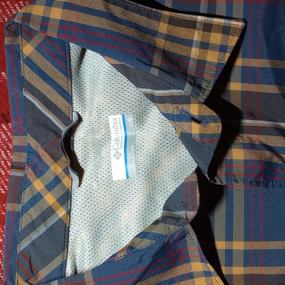 NWOT Columbia L/S Vented Shirt - Picture 5 of 11